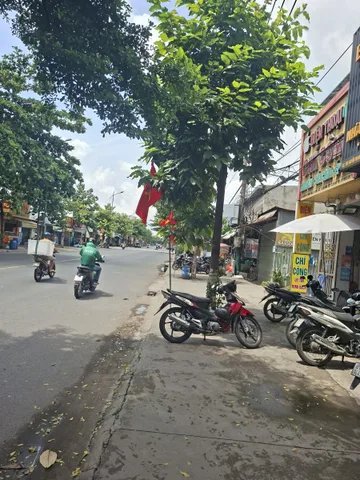 Bán Nhà riêng 82m2 có sẵn 82 m2 thổ cư giá 6.6 tỷ tại Đường Nguyễn Thị Minh Khai Phường Tân Đông Hiệp Thành phố Dĩ An Bình Dương