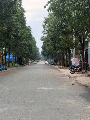 Chủ gửi Bán Đất 1000m2 có sẵn 100 m2 thổ cư cách KCN Bàu Bàng 10P giá 475 triệu tại Đường dt 750 Huyện Bau Bang Bình Dương