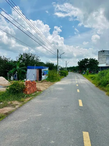 500m2 - 850tr, bên cạnh nhà đang xây, cách Trường THCS Cây Trường 400m tại Bàu Bàng - Bình Dương