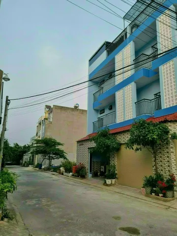 Bán lô đất 1/ đường Hàng Tre - Long Thạnh Mỹ - Q9 ( Cuối đường Lê Văn Việt ) , chủ bán trả nợ. giảm 50tr cho khách thiện chí