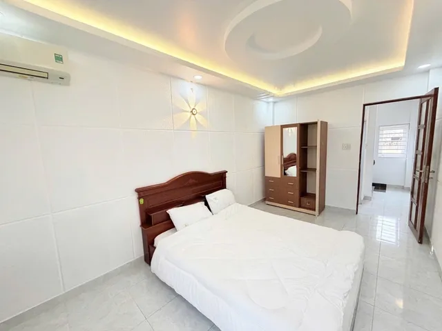 CHDV PHÚ NHUẬN gần KHU PHAN XÍCH LONG - NGUỒN THU KHOÁNG 30 TR/THÁNG - 7PN, 7WC - 4 TẦNG - KHU DÂN TRÍ CAO