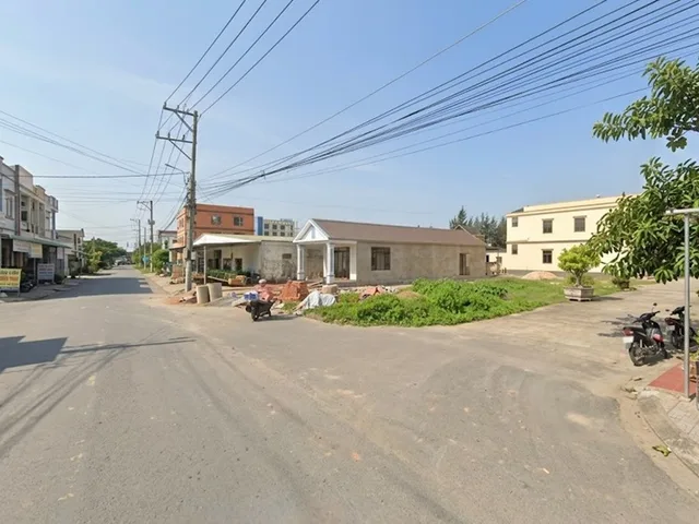 BÁN ĐẤT THỔ CƯ NGAY MẶT BIỂN CỬA VIỆT, LÔ GÓC, 180M2, MT12, PHÙ HỢP ĐẦU TƯ KHÁCH SẠN, NN, KINH DOANH