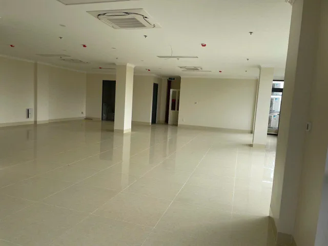 🔥 CHO THUÊ VĂN PHÒNG TẦNG 1 & 2 KĐT CHÍ LINH – 350M² – CĂN GÓC – 50 TRIỆU/THÁNG 🔥