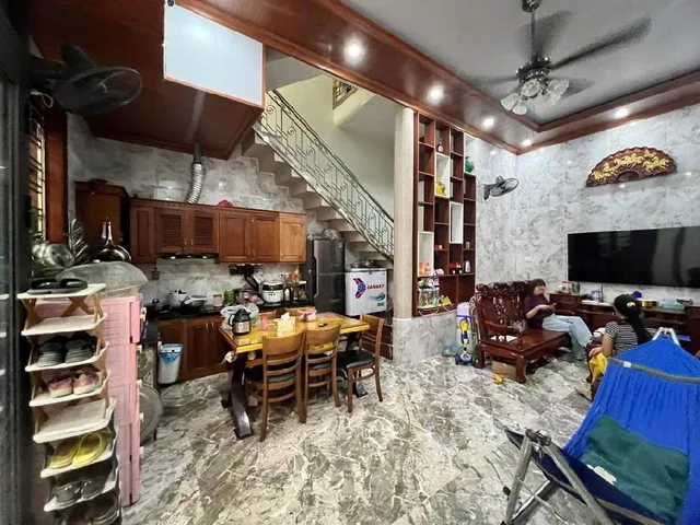 Bán Nhà Nguyễn Ngọc Nại. Thanh Xuân. DT 41m2. MT 5.5m. 4 Tầng. Giá 12.9 Tỷ.