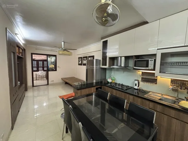 Cho thuê Căn hộ chung cư 100m2 giá 15 triệu tại Đường Chùa Bộc Phường Kim Liên Quận Đống Đa Hà Nội