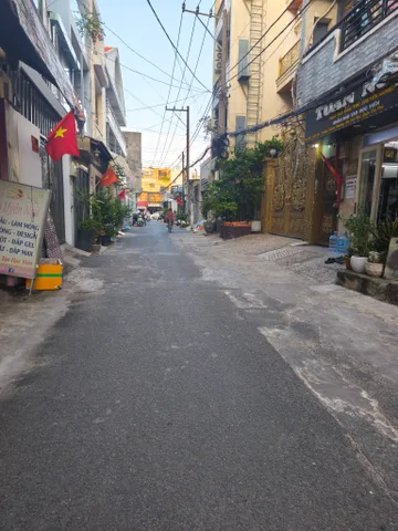 HẺM XE HƠI THÔNG, TRƯỜNG TRINH, 3 TẦNG SÂN THƯỢNG