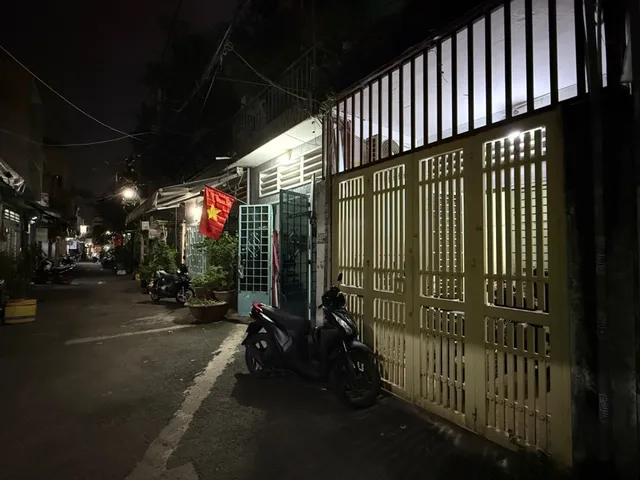 VỊ TRÍ VÀNG HẺM XE TẢI TRÁNH NGUYỄN KIỆM - CÁCH MẶT TIỀN 30M - 50M 2 TẦNG - 3 PN 3 WC (có phòng ngủ dưới trệt)