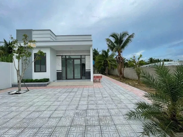 BÁN BIỆT THỰ SÂN VƯỜN NGHỈ DƯỠNG ĐƯỜNG NGUYỄN VĂN QUY - P. HƯNG PHÚ ( Phú Thứ Cũ ) - TP CẦN THƠ