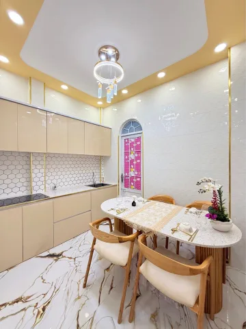 CMT8 PHƯỜNG TÂN SƠN NHẤT - HẺM 3M THÔNG - 3 TẦNG SÂN THƯỢNG CHILL - 3PN (1PN TRỆT) FULL NỘI THẤT CAO CẤP - DT 38M² (3.5x12) - CHỈ 7.x TỶ.