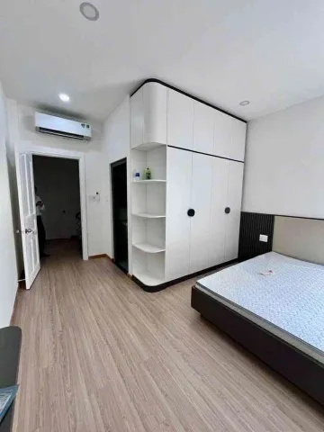 Nhà ngay mặt tiền Bùi Thị Xuân thông Trường 
Nhà mới đẹp 5PN - 4WC
40m2 xây 4 tầng, sổ vuông hoàn công đầy đủ 
Chỉ 7.5ty thương lượng 
👉LH: 0706.120.931 ( PTrang ) 👈

#BĐS #Nhà #Chợ #TrungTâm #Quận #saigon #Giátốt #HCM #TPHồChíMinh #LH0706120931 #Nh