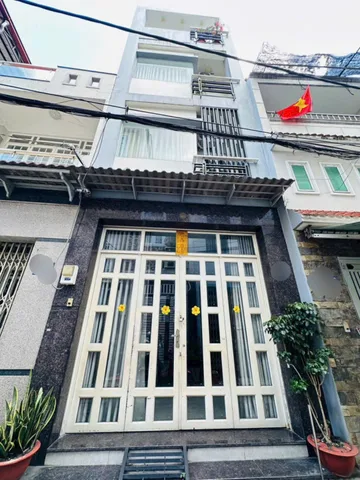 Ngang 4 dài 13m xây 4 tầng, chỉ 6.8ty
Hẻm xe hơi Lạc Long Quân thông Lý Thường Kiệt, gần chợ Tân Bình, chợ Ông Địa. Kết nối nhanh khu Cư Xá Lữ Gia, Đại Học Bách Khoa