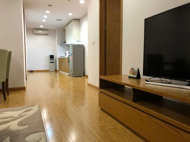 Cho thuê Căn hộ chung cư 70m2 giá 14 triệu tại Đường Nguyễn Hoàng - TÒA DOLPHIN PLAZA