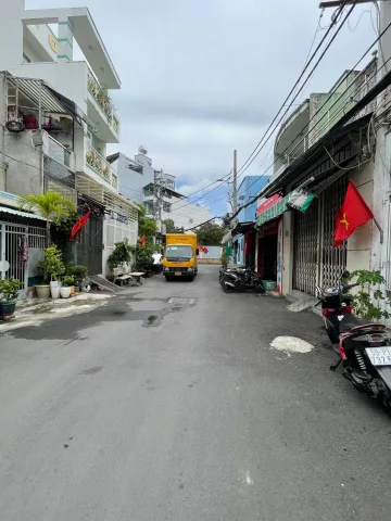 Tại Kinh Dương Vương - nhà 51m2 -  5.85 tỷ -HXH ngủ nhà ,  phù hợp là nơi ở & kinh doanh