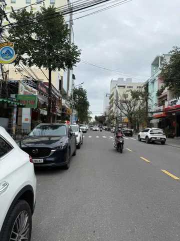 MTKD KẾT HỢP CHDV NGAY CHỢ CÂY QUÉO HOÀNG HOA THÁM,PHÚ NHUẬN - 71m2 7PN - TẶNG FULL NỘI THẤT - KHAI THÁC NGUỒN THU GẦN 40TR/TH- CHỈ HƠN 10TY