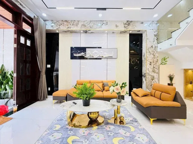 NGAY NGÃ TƯ ÂU CƠ - LẠC LONG QUÂN, GẦN ĐẠI HỌC BÁCH KHOA - KẾ BÊN KHU CƯ XÁ LỮ GIA - 40M2 XÂY 4 TẦNG CHỈ 7TY