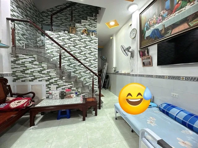 NHÀ 26.3 - SÁT KÊNH THAM LƯƠNG - HƯƠNG LỘ 3 - HẺM Ô TÔ THÔNG - GẦN 40M2 - NHỈNH 4Đ.