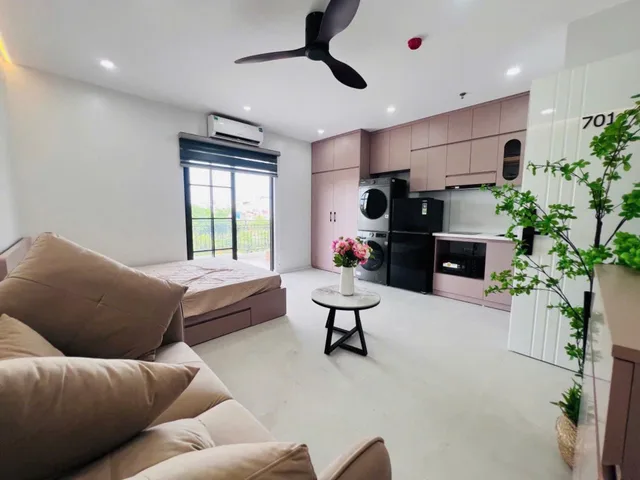 MẶT PHỐ NGUYỄN ĐÌNH HOÀN – 80M² – 9 TẦNG + HẦM – LÔ GÓC – DÒNG TIỀN 200TR/THÁNG – 55 TỶ