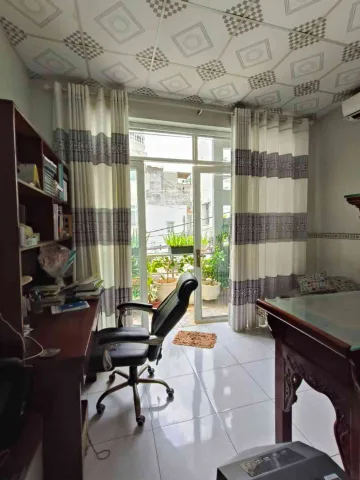 Bán Nhà Trương Thị Hoa Quận 12 - 52m² 2 Tầng Hẻm Xe Hơi, Giá 4.55 Tỷ