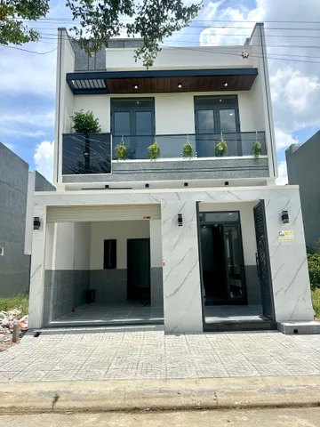 Bán Nhà riêng gần cầu lớn DT: 6x14 nhà 4 phòng ngủ, đường nhựa 6m KDC đông giá 2 tỷ 950