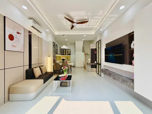 🎉 NHÀ XÂY MỚI – GẦN SÂN BAY TÂN SƠN NHẤT – NGUYỄN KIỆM