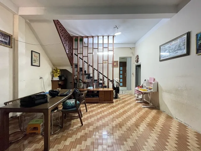 Bán Nhà 250m2- chỉ nhỉnh 14 tỷ, mặt tiền DDHT19 sát ngay Chợ Cầu Gò Vấp