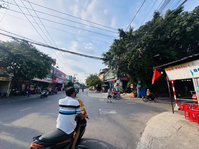 Bán Nhà riêng 90m2, full thổ cư giá 5.6 tỷ tại Đường Nguyễn Tri Phương - Phường Dĩ An TP. Hồ Chí Minh
