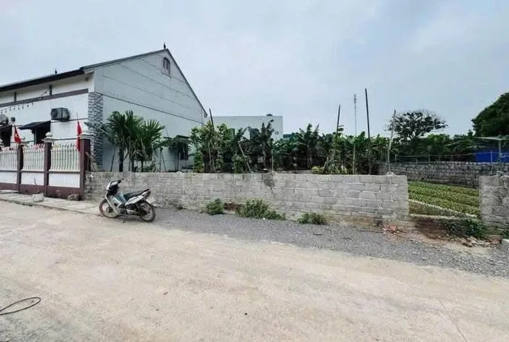 Bán Đất 100m2 có sẵn 100 m2 thổ cư giá 1.6 tỷ tại Xã Bình Yên Huyện Thạch Thất Hà Nội