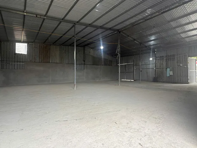 Cho thuê kho xưởng 350m2 + đất trống 1000m2 gần Thanh Hà. Ô tô tải vào. Giá 15tr/tháng