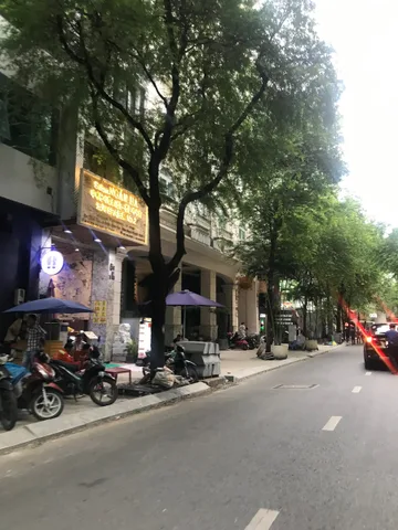 CHO THUÊ 15 NĂM K.SẠN 4 SAO TÊN AMAN KYOTO HOTEL- 89 PHÒNG- MẶT TIỀN THI SÁCH- NGANG 19M- 3,5 TỶ/TH