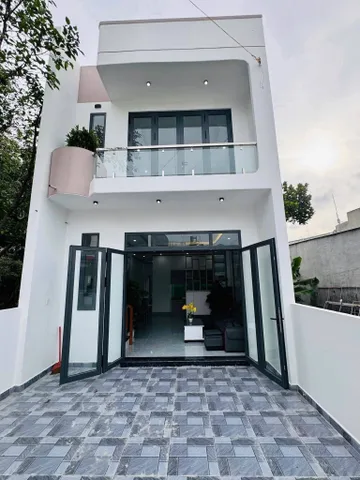 Anh chị chủ chuyển nhà nên bán lại căn nhà xây tâm huyết mới tinh