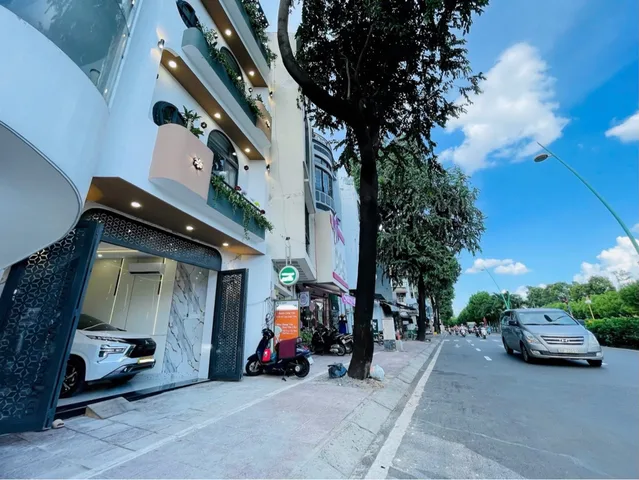 2 MẶT TIỀN PHẠM VĂN ĐỒNG – LÊ QUANG ĐỊNH – KINH DOANH SẦM UẤT