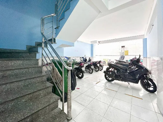 NHÀ MT HẺM LÝ THÁI TỔ Q10 - HIẾM KD ĐỈNH. ÔTÔ ĐỖ CỬA - DT LỚN DÒNG TIỀN MẠNH ( 3.4%/năm ) - CHDV 7 TẦNG - CHỈ 21 TỶ TL.