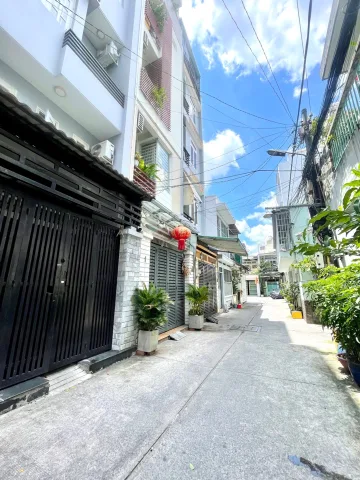 hẻm oto ngay Công Viên Lê Thị Riêng - Gần Khu Bắc Hải - Tô Hiến Thành - Gần 30m2 Xây 3 tầng chỉ 4ty nhinh