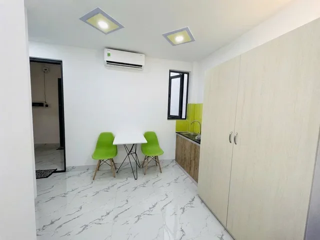 HẺM XE TẢI NGAY THÀNH THÁI - TÔ HIẾN THÀNH - KẾ ĐẠI HỌC BÁCH KHOA - NGUỒN THU 40TR/TH - GẦN 60M2 XÂY 4 TẦNG - 12TY NHINH