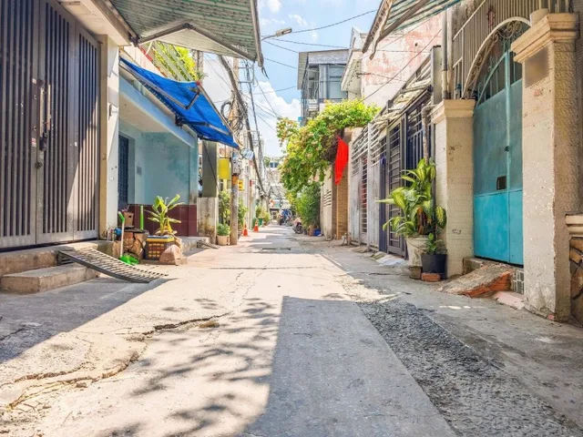 Bán Nhà 91m2-2 lầu - nhỉnh 9 tỷ hẻm ô tô thông ngay Xô Viết Nghệ Tĩnh