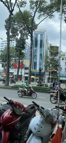 Bán Nhà Mặt Tiền 490 Ngô Gia Tự, Phường Vườn Lài