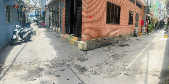 BÁN NHÀ HXH THÔNG NGUYỄN BIỂU – CAO ĐẠT – TRUNG TÂM Q5