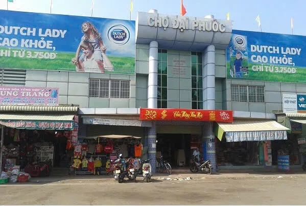 Bán gấp lô đất ngay Chợ Đại Phước - DT 127m2 góc 2MT giá 3ty5 - Sổ sẵn