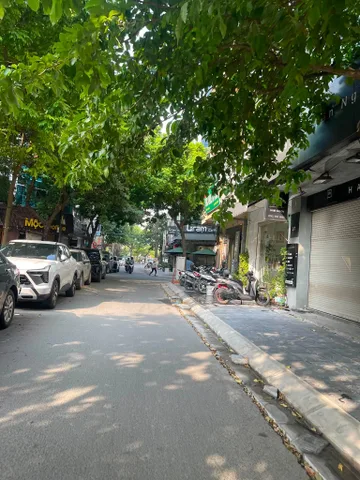 Bán NHÀ PHÂN LÔ ĐƯỜNG NGUYỄN THỊ ĐỊNH. 95M2 - 8 TẦNG. THANG MÁY. GARA Ô TÔ.