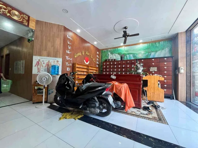 Bán Nhà riêng 181m2 có sẵn 181 m2 thổ cư giá 8.8 tỷ tại Đường Phan Văn Hớn Xã Bà Điểm Huyện Hóc Môn TP. Hồ Chí Minh
