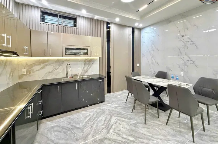 7,7 TỶ – NHÀ 4 TẦNG 59,6M² MT 5M, NGÕ Ô TÔ 5,5M SÁT CHỢ AN DƯƠNG – TÔN ĐỨC THẮNG, Lê Chân