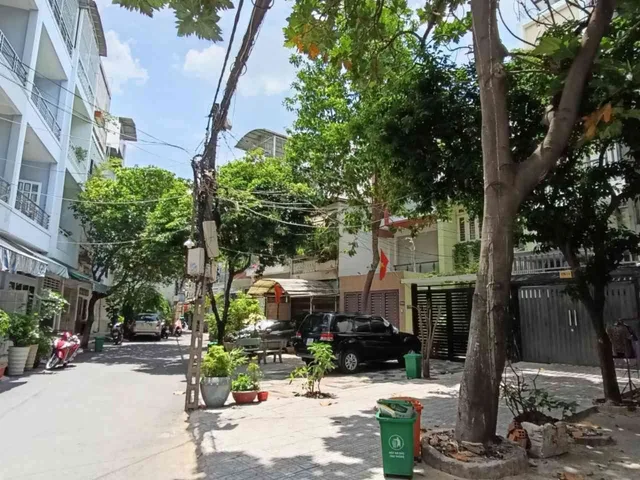 CĂN GÓC 2 MẶT THOÁNG - HẺM 8M GẦN MẶT TIỀN - NHÀ XÂY MỚI 100% - 6 TẦNG THANG MÁY - NHÀ MỚI FULL NỘI THẤT CAO CẤP VÀO Ở NGAY.