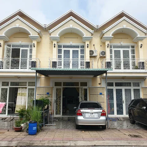 Bán Nhà riêng 83.6m2 có sẵn 83.6 m2 thổ cư giá 2.3 tỷ tại Đường Quốc Lộ 13 Phường Tân Định Thị xã Bến Cát Bình Dương