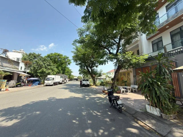 Bán Nhà riêng 90m2 có sẵn 90 m2 thổ cư giá 7.3 tỷ tại đường số 5 Phường Linh Xuân Thành phố Thủ Đức TP. Hồ Chí Minh
