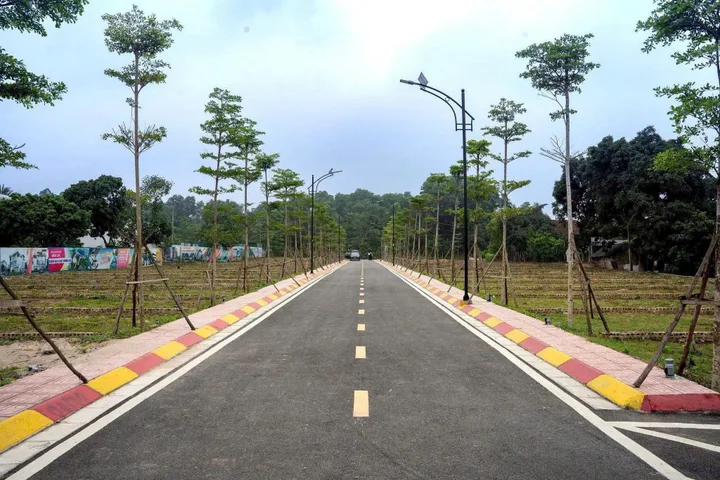 Bán Đất Phường 50m2 thổ cư sẵn sổ đỏ giá 1.6 tỷ tại Phường Xuân Khanh Thị xã Sơn Tây Hà Nội đầu tư tích sản, xây nhà ở, sinh viên trọ 20tr một tháng