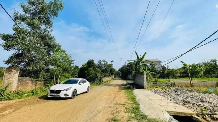 Bán Đất 100m2 có sẵn 100 m2 thổ cư giá 1.78 tỷ tại Tân Xã Huyện Thạch Thất Hà Nội