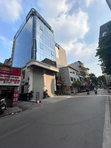 Bán TÒA NHÀ MẶT PHỐ VƯƠNG THỪA VŨ. 170M2 XÂY 7 TẦNG . THANG MÁY. LÔ GÓC. THÔNG SÀN.