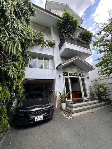 Biệt Thự 4 Tầng _2 MT HXH Tân Hoà 2_Hiệp Phú_Gần Vincom Quận 9_Ngang 9,5m_5pn_Hợp ở or Làm Văn phòng