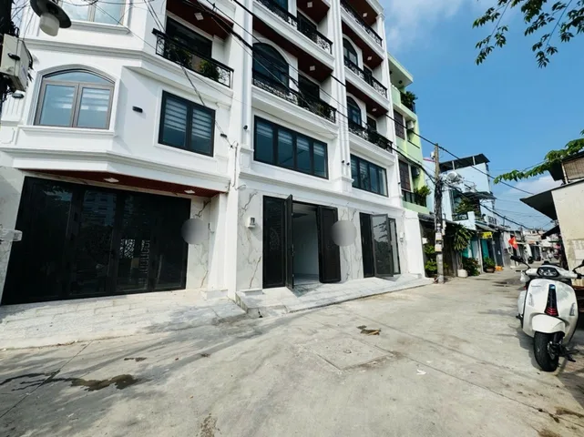 Bán nhà Hà Huy Giáp, Thạnh Lộc, Quận 12, 58m2, hẻm ô tô, 6PN, nhỉnh 6 tỷ