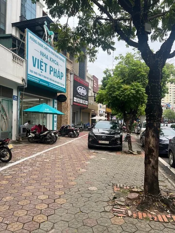 Bán Nhà Mặt Phố Vũ Phạm Hàm. Cầu Giấy. Thang Máy. Ô Tô. Vỉa Hè. DT 148m2. Giá 104 Tỷ.